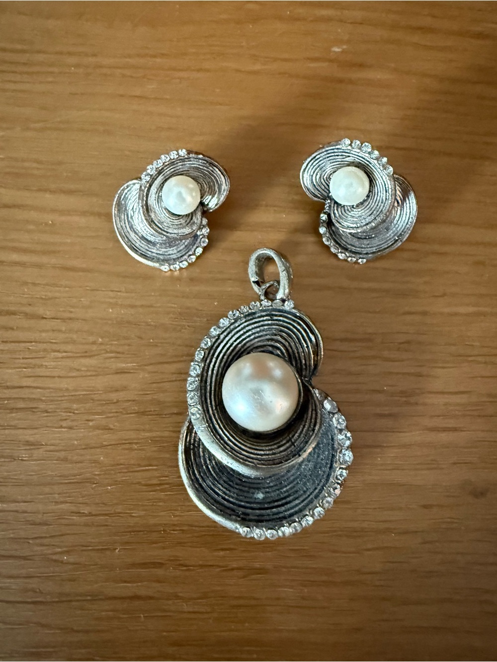 Silver-Tone Pearl Swirl Pendant & Earring Set